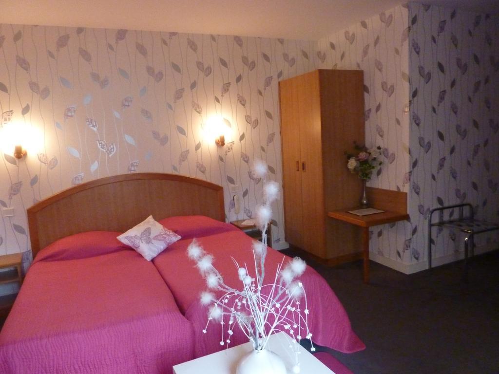 Hotel A La Renommee Saint-Père Cameră foto